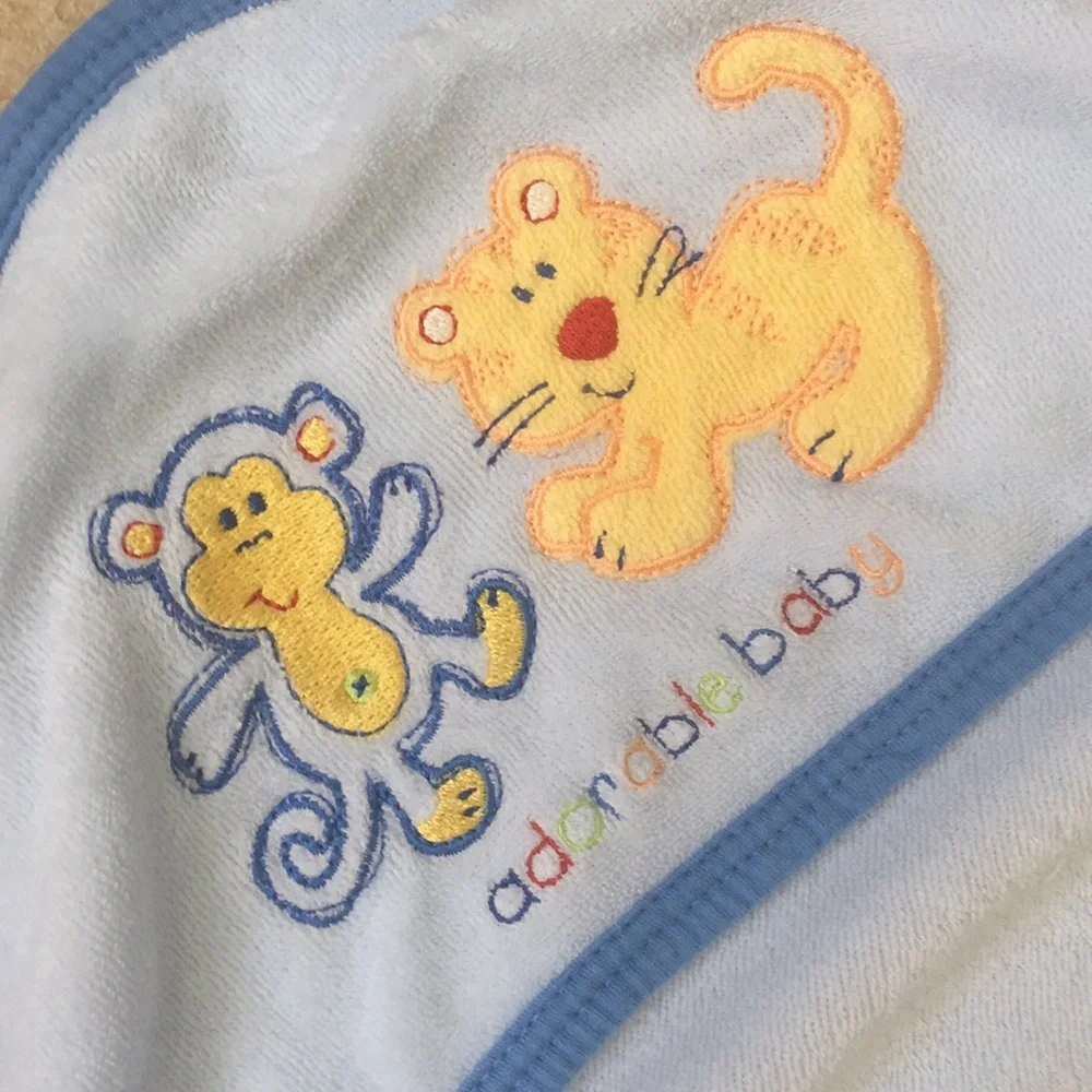 Gerber Baby Monkey Tiger Hooded Towel and Washcloth